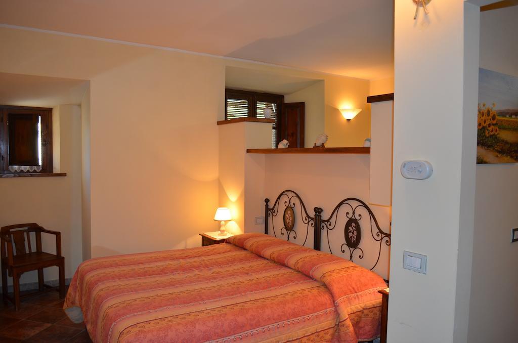 Palazzo Alle Mura Staggia Room photo
