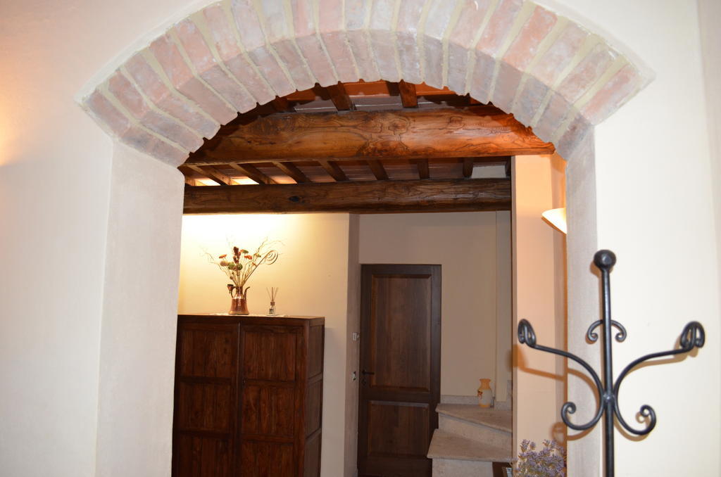 Palazzo Alle Mura Staggia Exterior photo